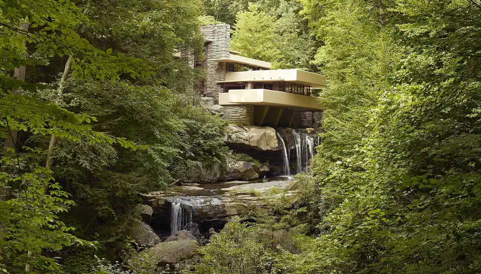 Casa da Cascata
