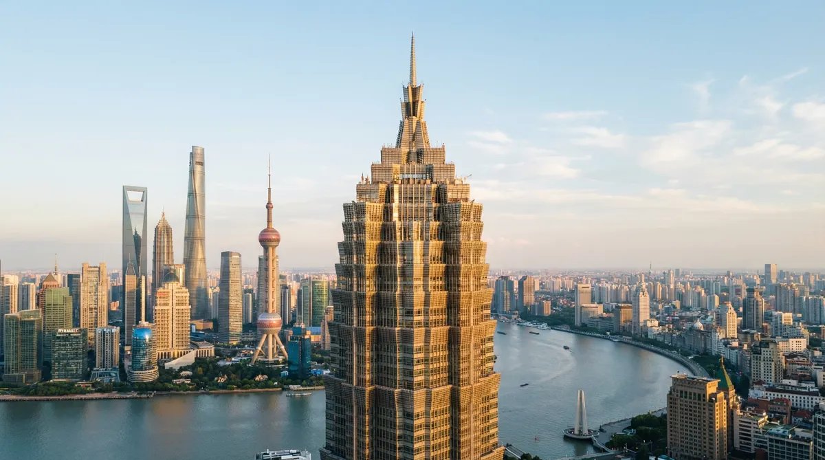 Jin Mao Tower: Um Ícone da Arquitetura Contemporânea