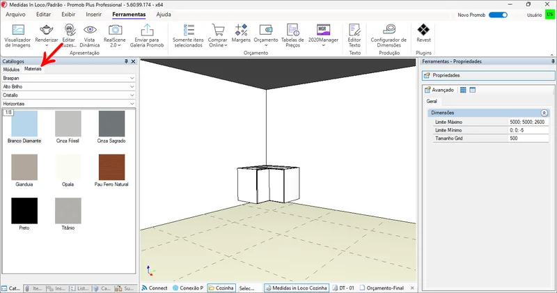 Interface real do Promob Plus Professional com painel de Catálogos de materiais, viewport 3D de cozinha planejada e barra de ferramentas com Renderizar, RealScene e 2020Manager